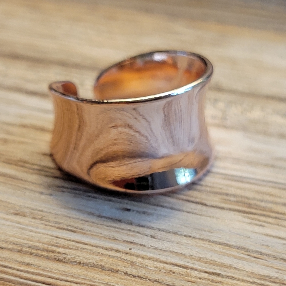 Wide Contour Band Cuff Ring - Picture 4 of 11